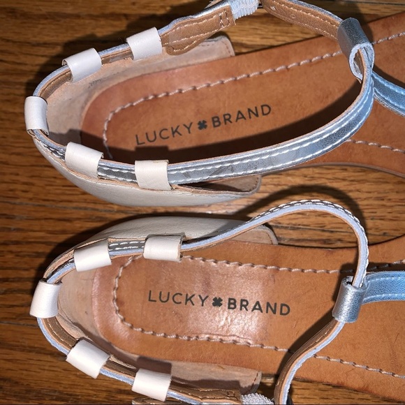 NWOB Lucky Brand Ezzra Boho Leather T Strap Sandals size 9 - Picture 8 of 9